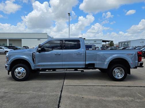 GLACIER GRAY 2026 Ford F-450 LARIAT DRW