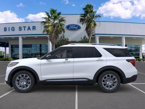 Star White Metallic Tri-Coat 2026 Ford Explorer Platinum