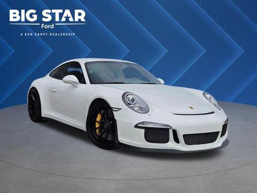 White 2014 Porsche 911 GT3