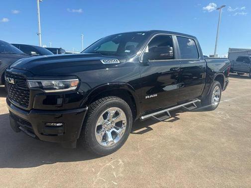 Diamond Black Crystal Pearlcoat 2025 RAM 1500 Big Horn/Lone Star