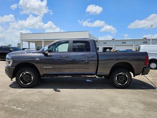 Granite Crystal Metallic Clearcoat 2025 RAM 2500 Laramie