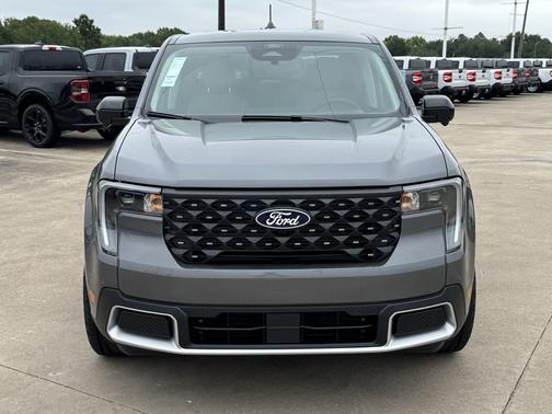 Carbonized Gray Metallic 2026 Ford Maverick Lariat