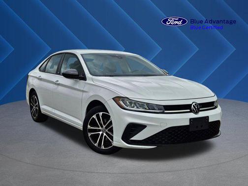 White 2025 Volkswagen Jetta 1.5T Sport
