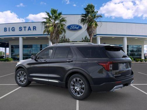 Agate Black Metallic 2026 Ford Explorer Platinum