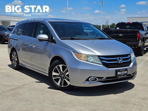 Silver 2016 Honda Odyssey Touring Elite