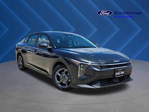 Interstellar Gray 2025 Kia K4 LXS