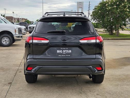 Jet Black 2024 Toyota Corolla Cross SE