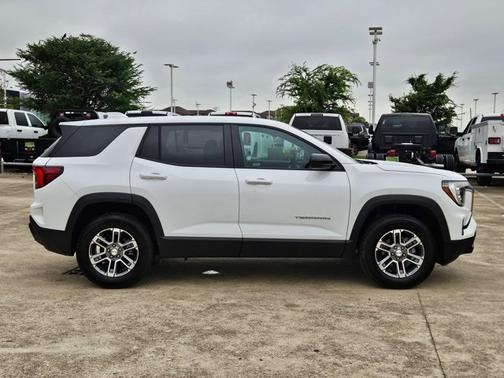 Summit White 2026 GMC Terrain ELEVATION