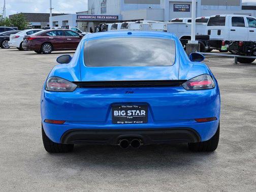 Blue 2025 Porsche 718 Cayman Style Edition