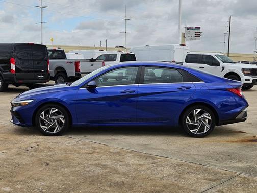 Intense Blue 2025 Hyundai ELANTRA SEL CONVENIENCE
