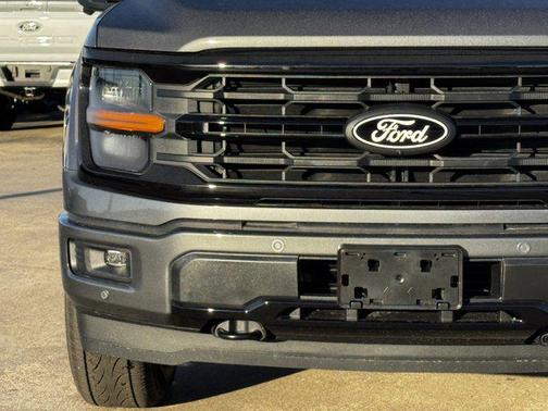 Carbonized Gray Metallic 2026 Ford F-150 XLT