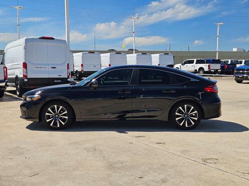 Crystal Black Pearl 2024 Honda Civic EX-L