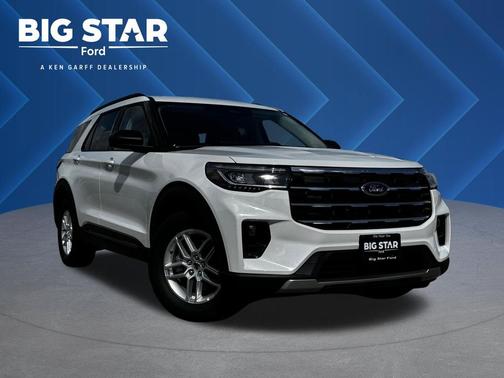 Star White Metallic Tri-Coat 2026 Ford Explorer Active