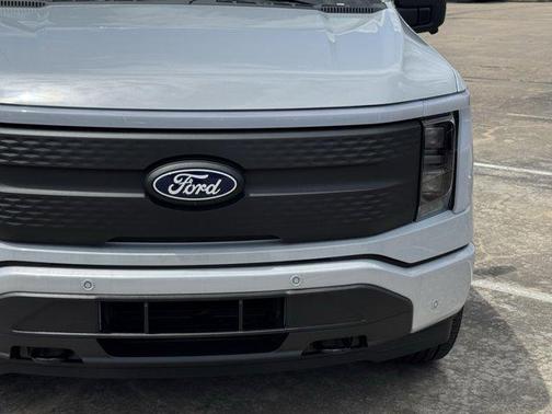 Space White Metallic 2025 Ford F-150 Lightning Flash