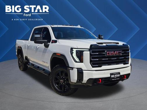 Summit White 2025 GMC Sierra 2500 AT4