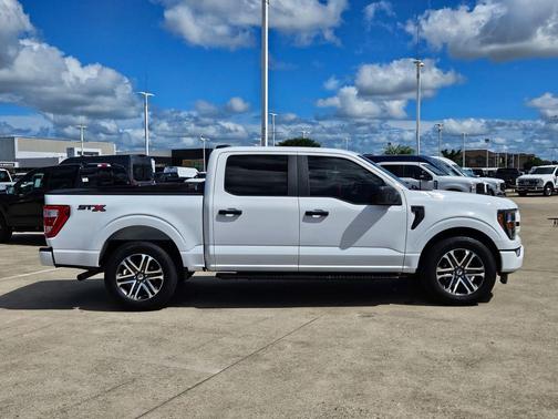 Oxford White 2023 Ford F-150 XL