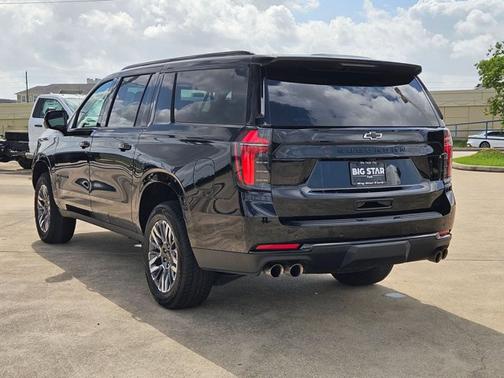 Black 2025 Chevrolet Suburban Z71