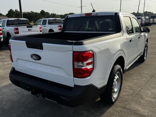 Oxford White 2026 Ford Maverick XL
