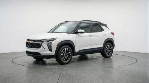 Summit White 2025 Chevrolet Trailblazer LT