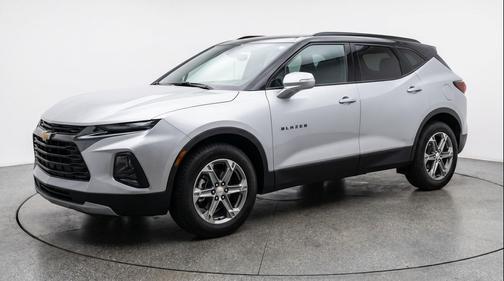 Sterling Gray Metallic 2025 Chevrolet Blazer 2LT