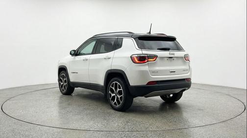 Bright White Clearcoat 2025 Jeep Compass Limited