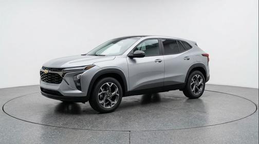 Sterling Gray Metallic 2025 Chevrolet Trax LT