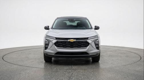 Sterling Gray Metallic 2025 Chevrolet Trax LT