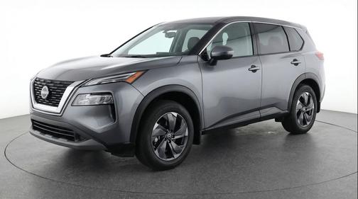 Gun Metallic 2025 Nissan Rogue SV