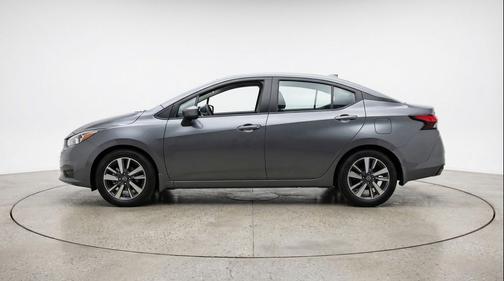 Gun Metallic 2025 Nissan Versa 1.6 SV