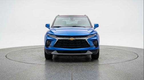 Riptide Blue Metallic 2025 Chevrolet Blazer 2LT