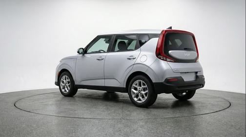 Steel Gray 2025 Kia Soul LX