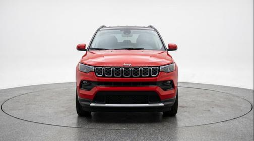 Red Hot Pearlcoat 2025 Jeep Compass Limited