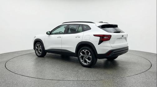 Summit White 2025 Chevrolet Trax LT