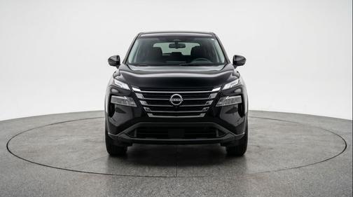 Super Black 2025 Nissan Rogue SV