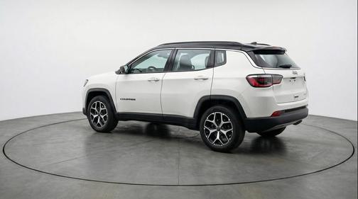Bright White Clearcoat 2025 Jeep Compass Limited