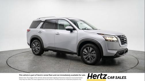 Brilliant Silver Metallic 2025 Nissan Pathfinder SV 4WD