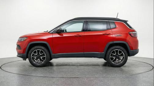 Red Hot Pearlcoat 2025 Jeep Compass Trailhawk