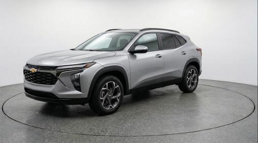 Sterling Gray Metallic 2025 Chevrolet Trax LT
