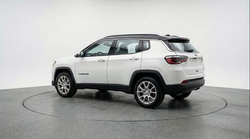 Bright White Clearcoat 2025 Jeep Compass Limited