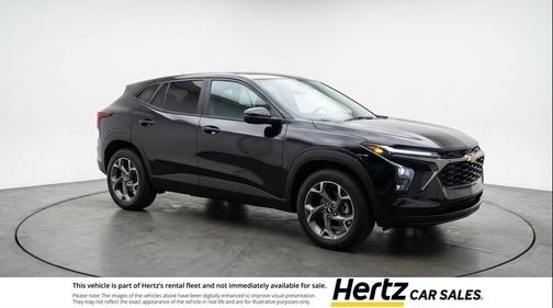 Mosaic Black Metallic 2025 Chevrolet Trax LT