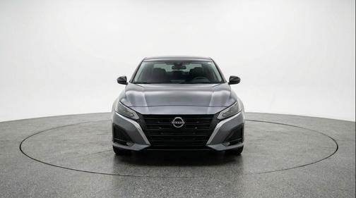 Gun Metallic 2025 Nissan Altima SV FWD