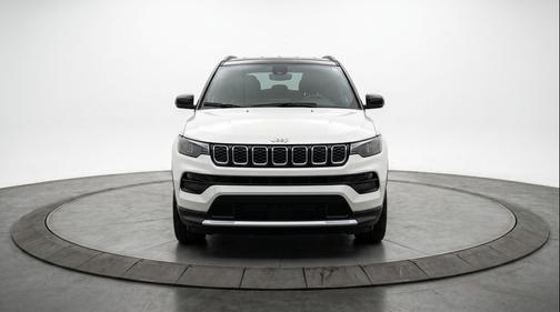 Bright White Clearcoat 2025 Jeep Compass Limited