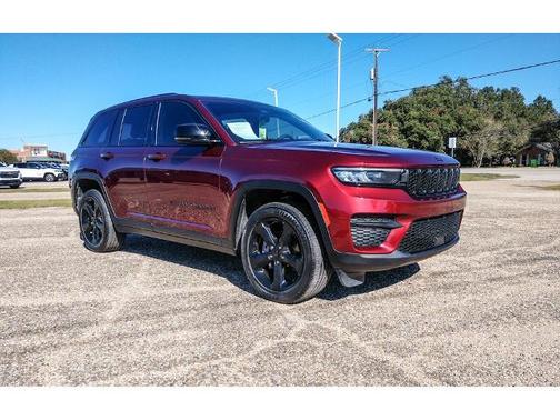 2024 Jeep Grand Cherokee LAREDO