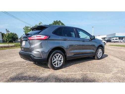 CARBONIZED GRAY 2024 Ford Edge SE