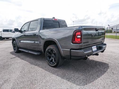 Granite Crystal Clearcoat Metallic 2025 RAM 1500 BIG HORN/LONE STAR
