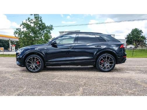 Orca Black Metallic 2021 Audi Q8 55 QUATTRO PREMIUM