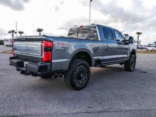 2024 Ford F-250 PLATINUM