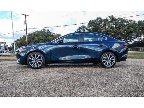 2025 Mazda Mazda3 PREFERRED