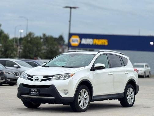 Blizzard Pearl 2014 Toyota RAV4 Limited