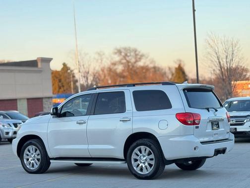 White 2010 Toyota Sequoia Platinum